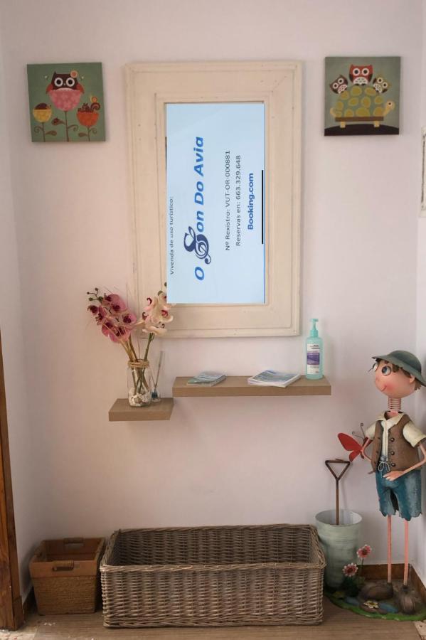 O Son Do Avia Apartment Ribadavia Ngoại thất bức ảnh
